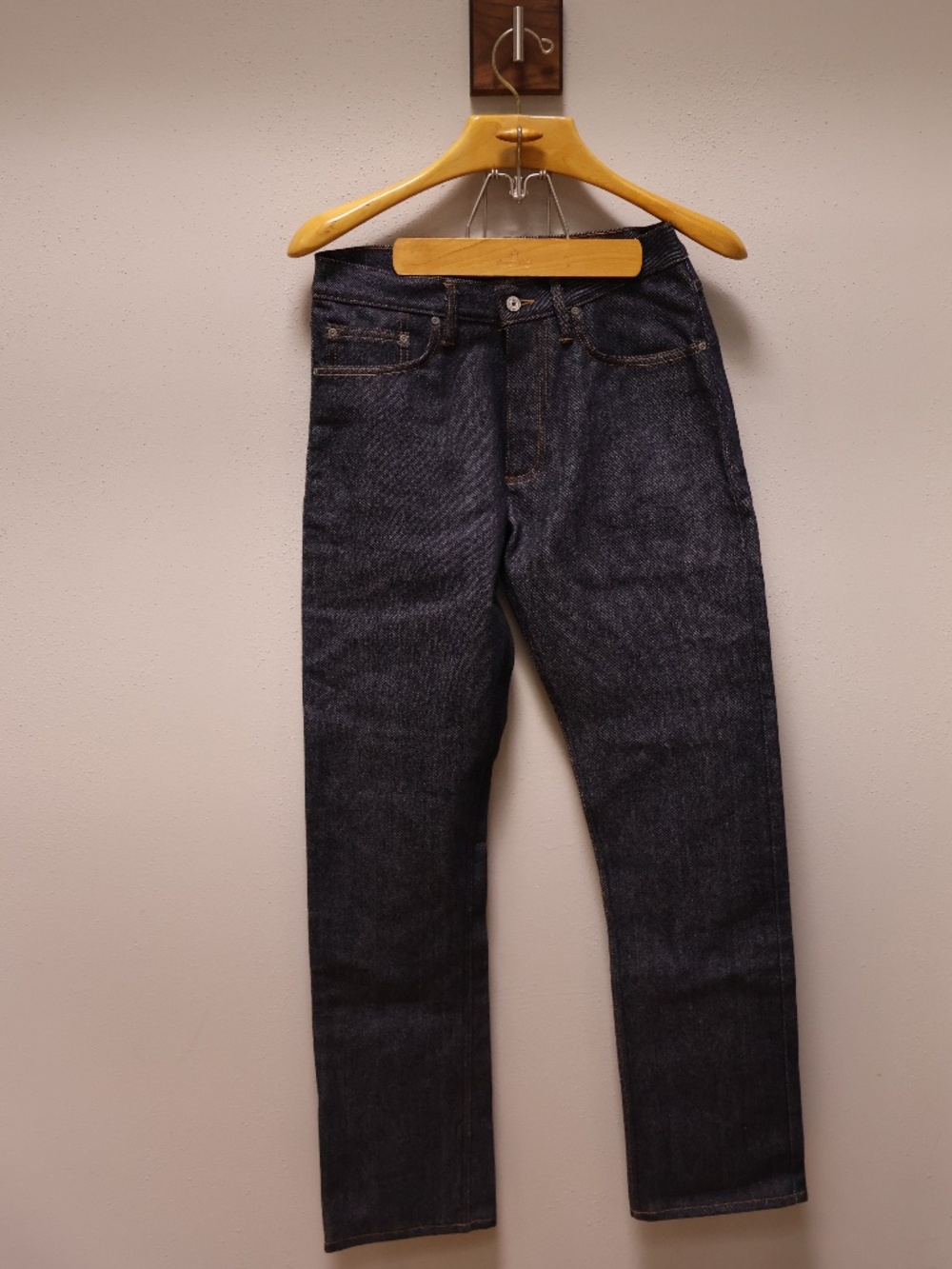 Gustin Straight Raw Selvedge Denim 33